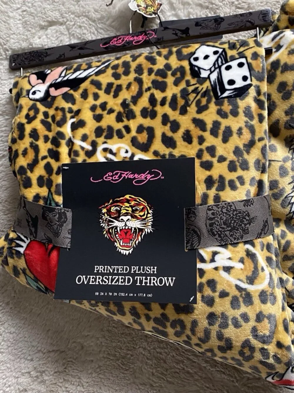 Ed Hardy Animal‎ Print Plush Oversized Throw Blanket Tiger Heart  Bird Dice NEW